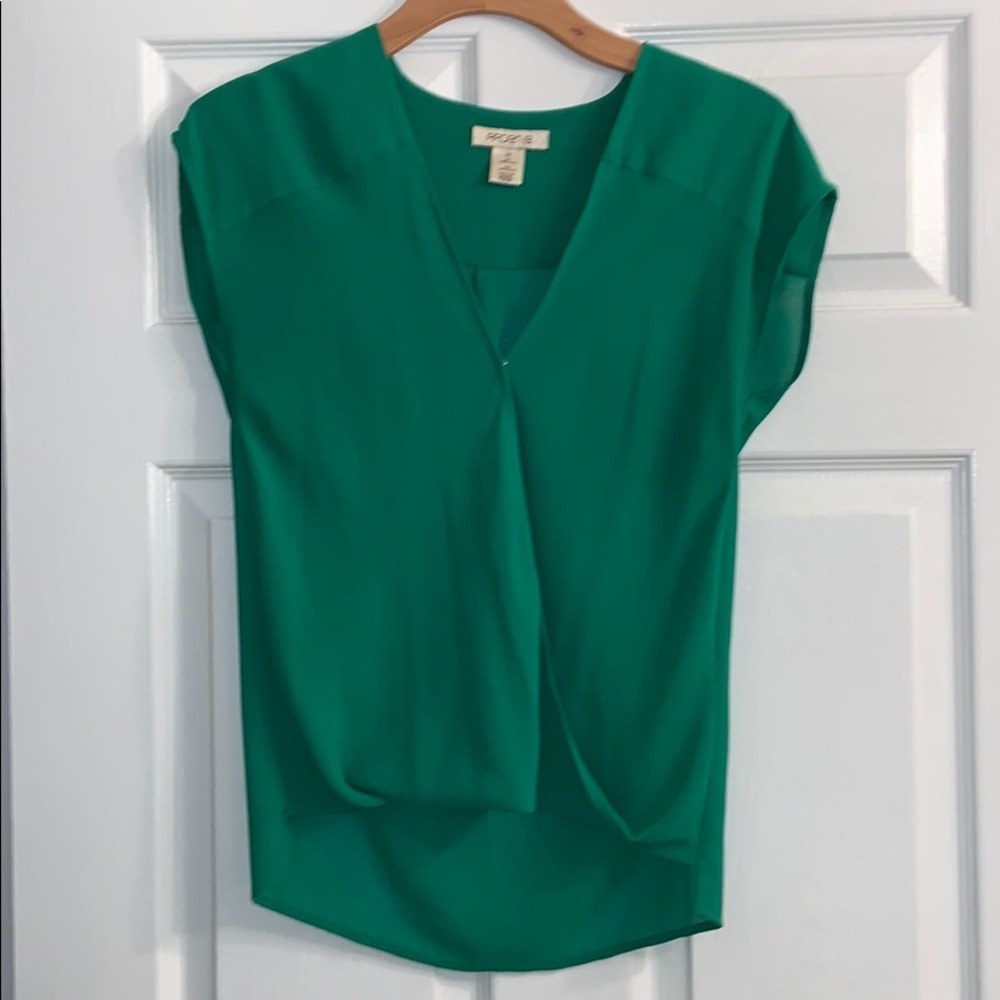 Arden B XS green top